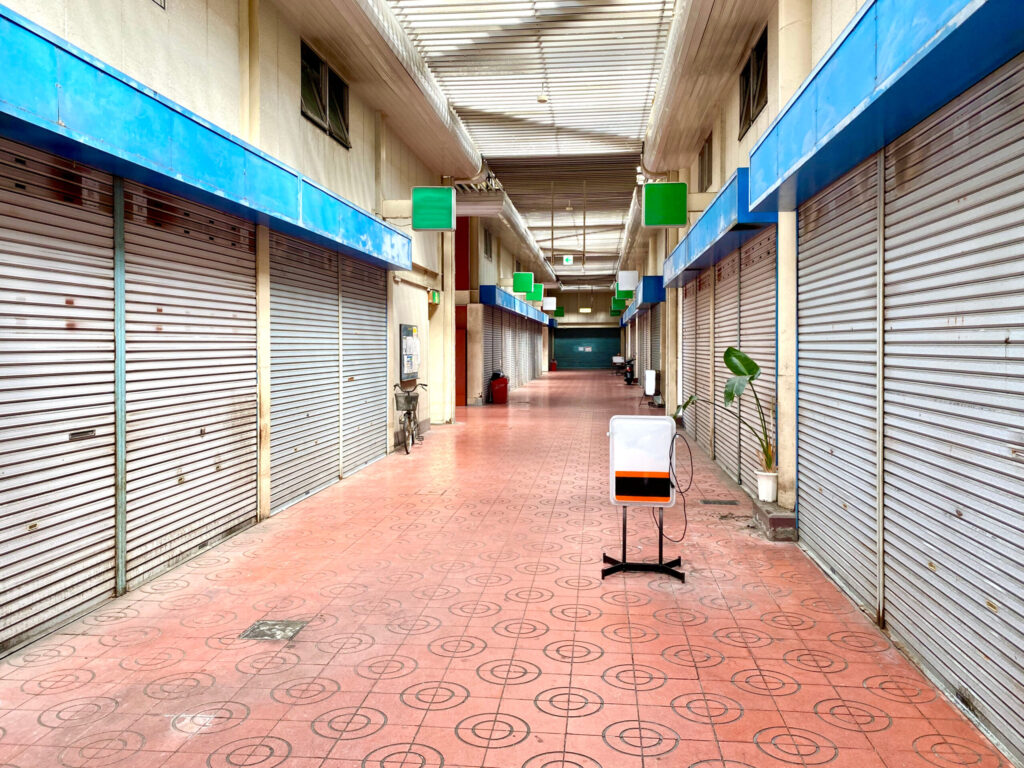【寄稿】死にゆく商店街と、逃げていく企業のオフィス　ババ抜きのババは誰がひくのか
