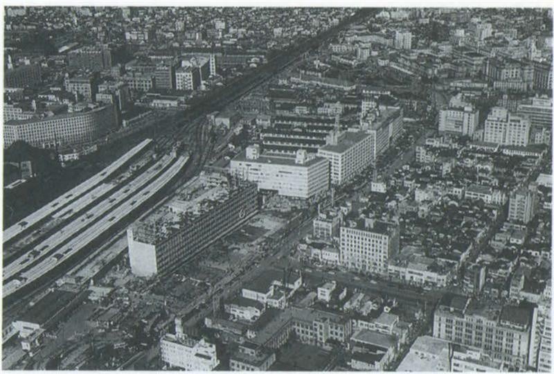 昭和28年(1953年)当時の八重洲周辺(出典:東京建物百年史)